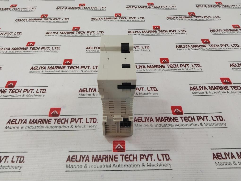 Allen-bradley Stratix™2000 Unmanaged Ethernet Switch 1783-us08T