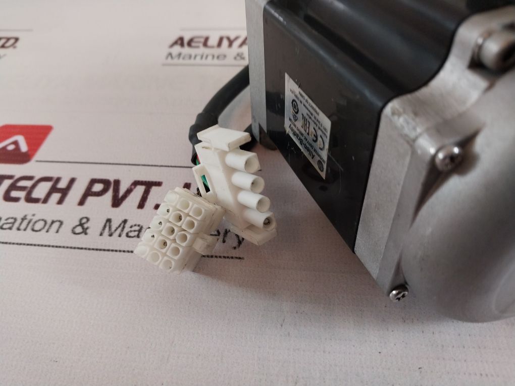 Allen-bradley Tl-a2540P-bj32Aa Series B Inverter Duty Ac Servo Motor