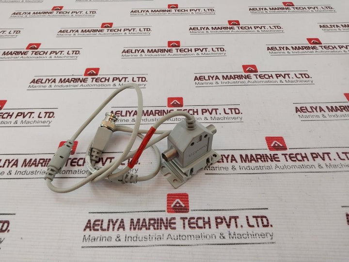Allen Bradley 1786-tps/C Controlnet Tap Cable Rev F01 24 Awg Cmr