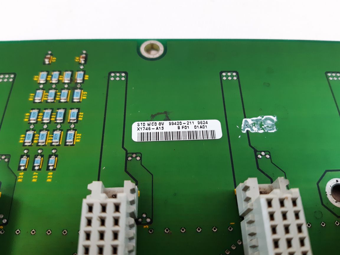 Allen Bradley X1746-a13 Circuit Base Board 961774
