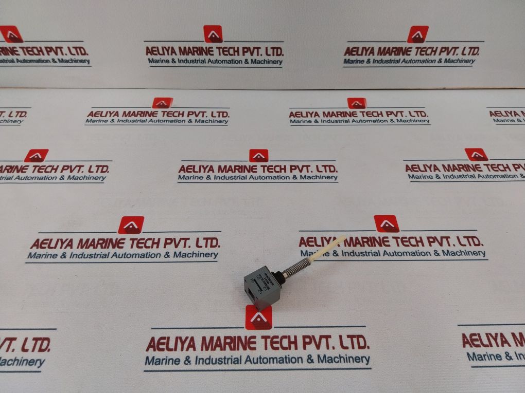 Allen Bradley Z-21388 Operating Head For Limit Switch