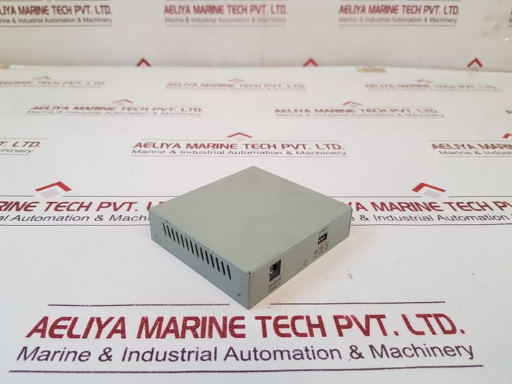 Allied Telesis At-fs232 2-port Fast Ethernet SpeedMedia Converting Switch