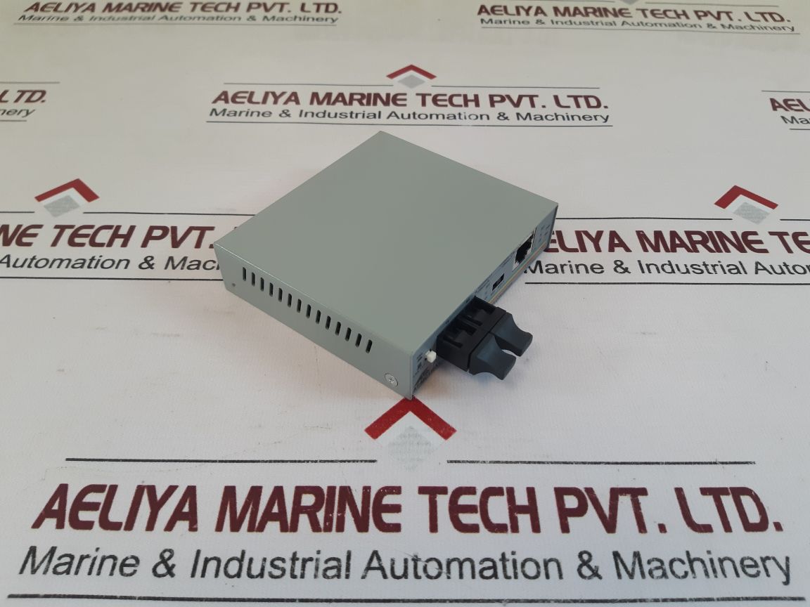 Allied Telesis At-mc116Xl 10/100M Auto-negotiation Media Converter