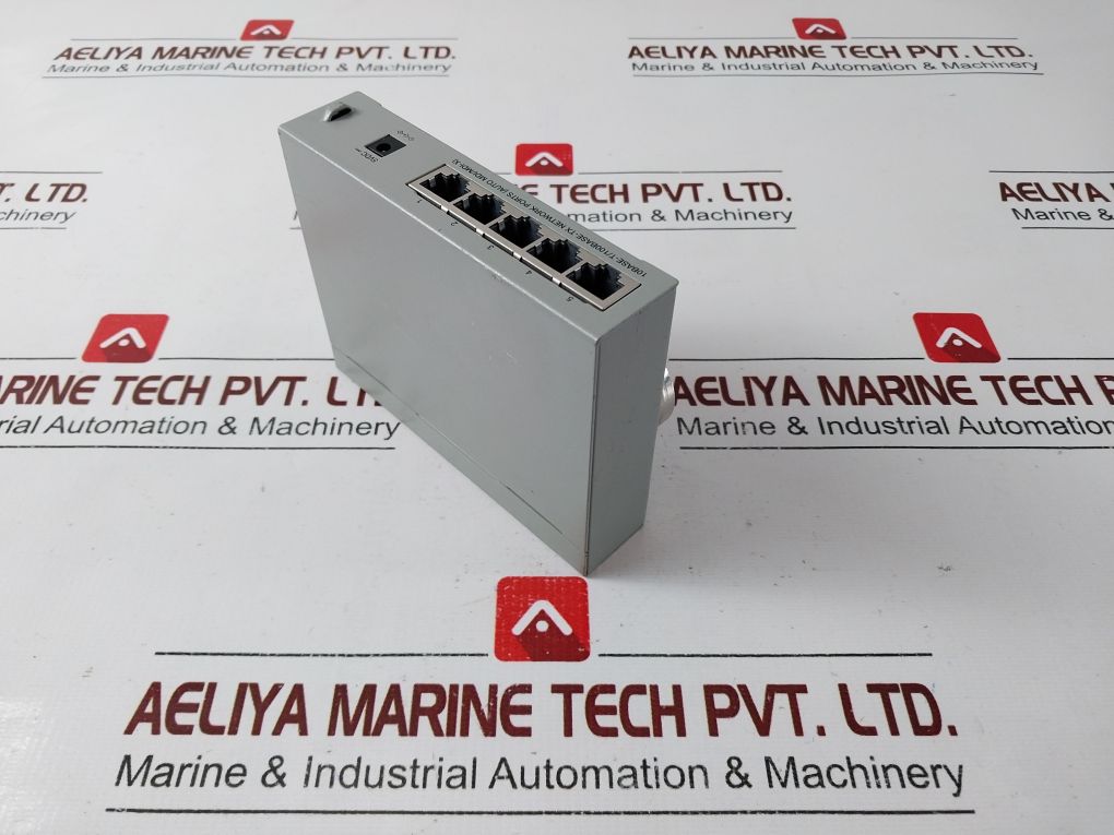 Allied Telesis Centrecom Fs705Ex V2 Switch