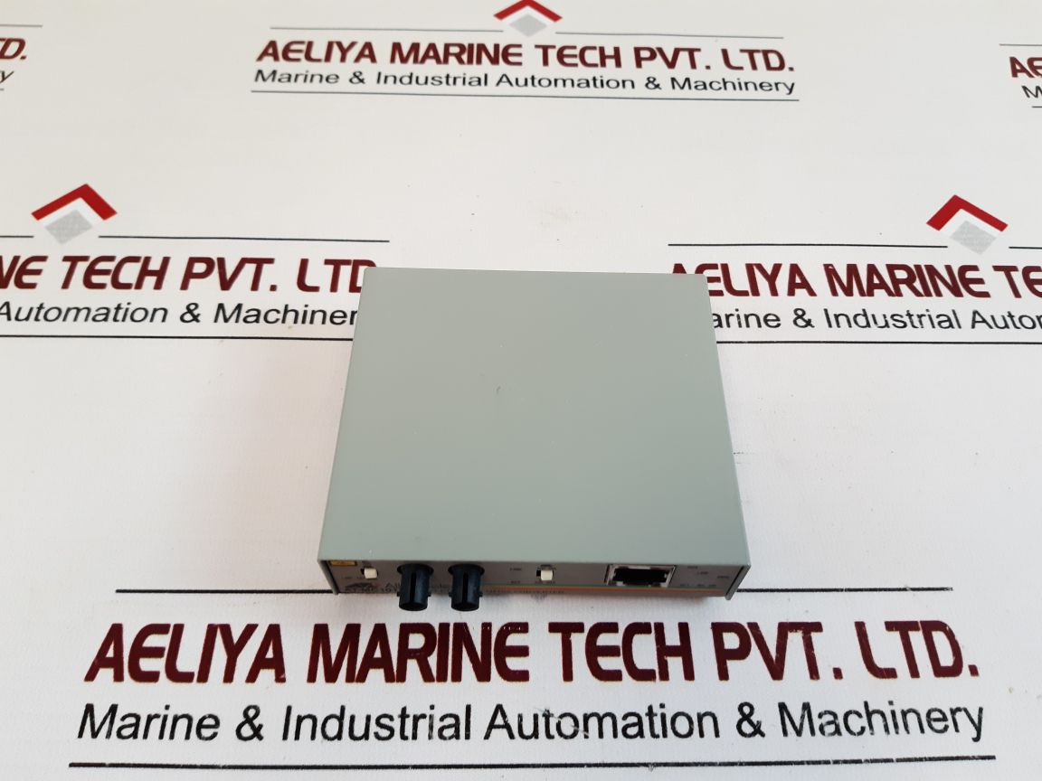 Allied Telesyn At-mc101Xl Fast Ethernet Media Converter 705-003691 Rev.A
