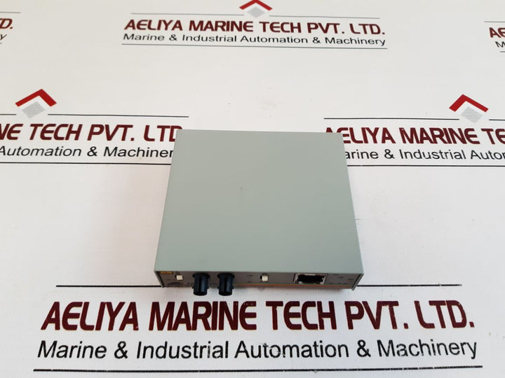 Allied Telesyn At-mc101Xl Fast Ethernet Media Converter 705-003691 Rev.A

