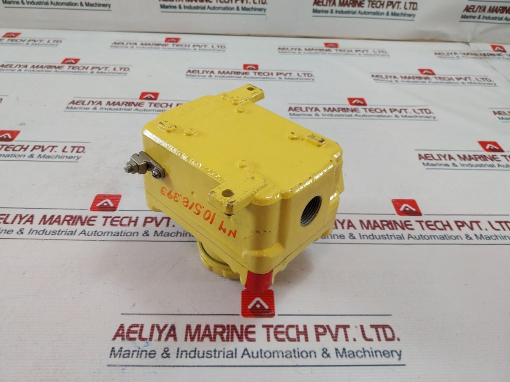 Alpha Awr 14P/12H1-h2 Emergency Pushbutton With Breaking Glass Hammer