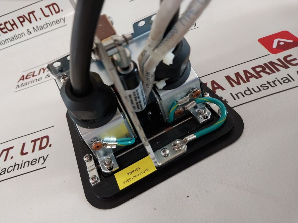 Altinex Tnp151 Tabletop Interconnect Box