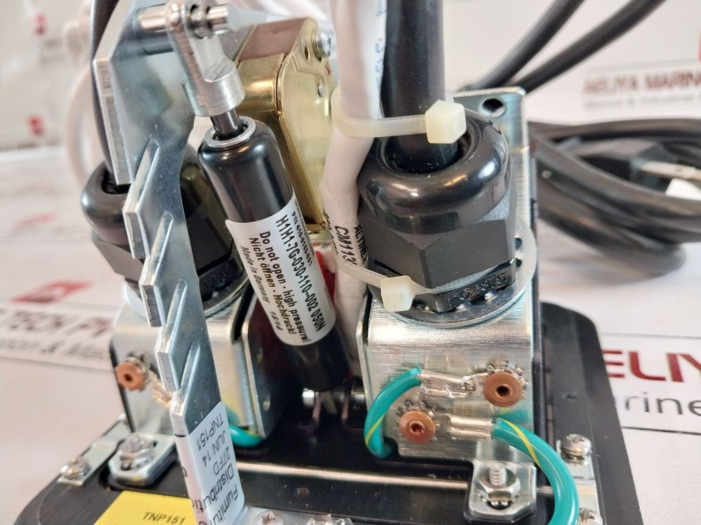 Altinex Tnp151 Tabletop Interconnect Box