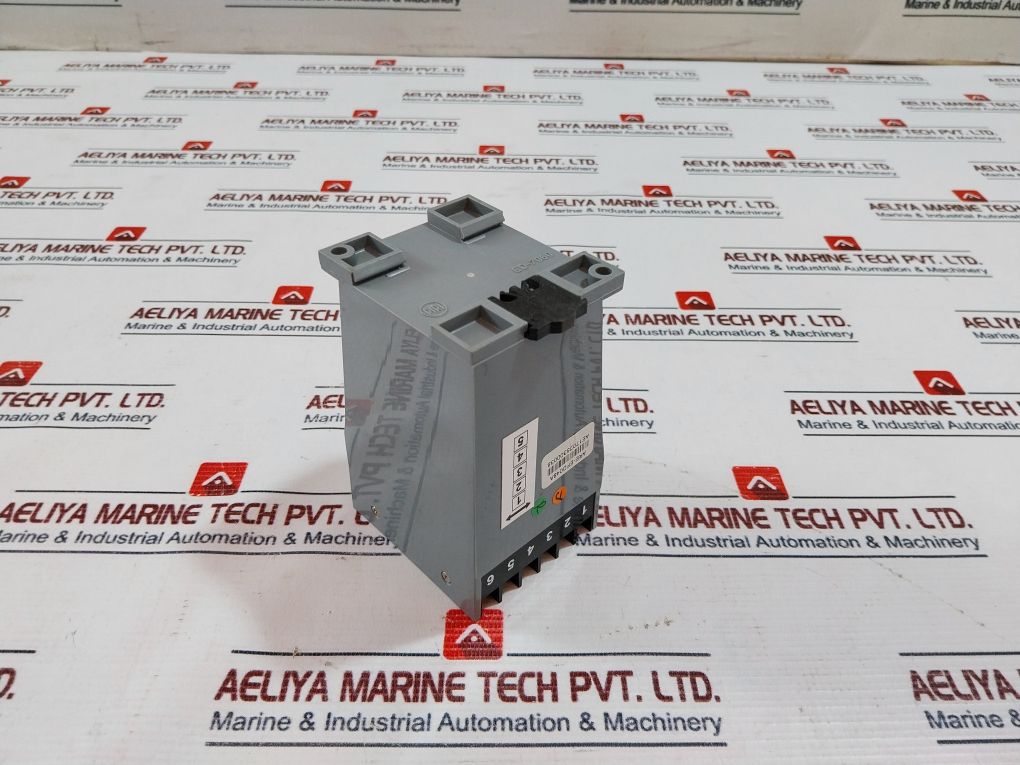 Amara Raja Ed-7060 Din Rail Enclosure-e Piri-ed.7060-12