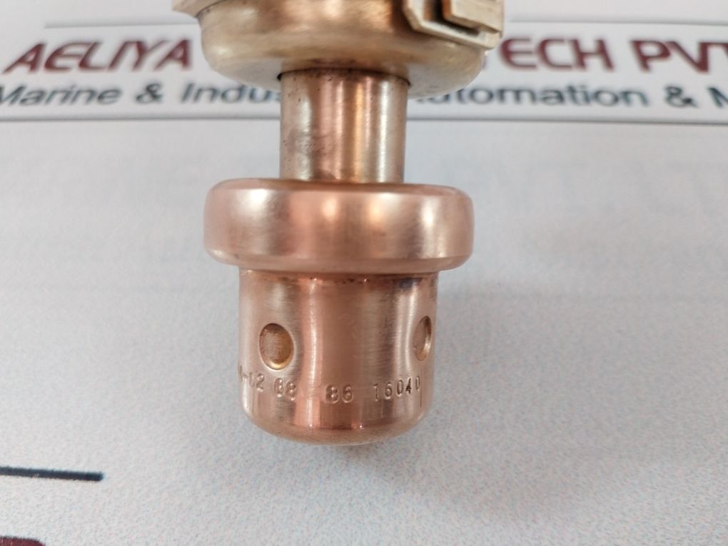 Amot 1096X075 Thermostatic Control Valve