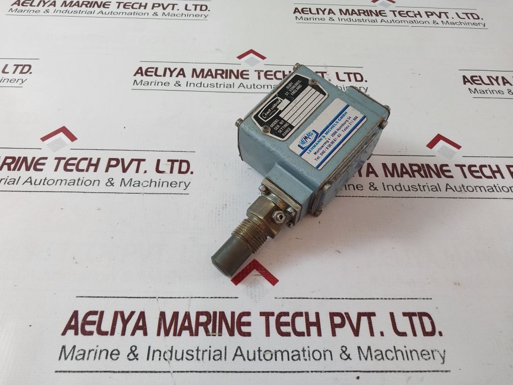 Amot 4140Dk1E00Ce3-ed Temperature Switch 66-87°C