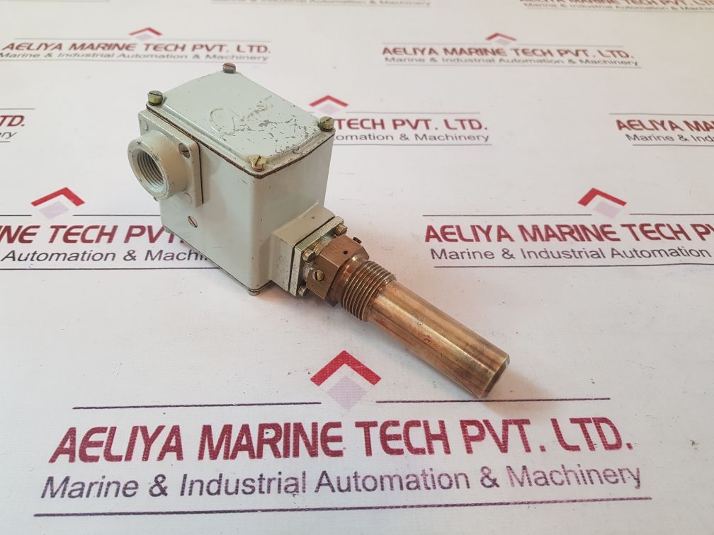 Amot controls 4140er1d00cg1-fz temperature switch