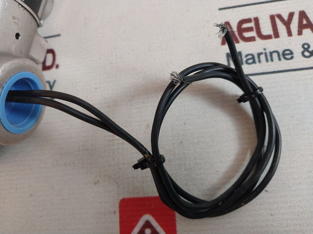 Amot Mpd2Rt5W2 Metal Particle Detector 28Vdc