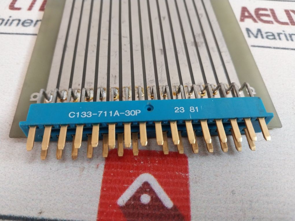 Amphenol C143-2084-8000