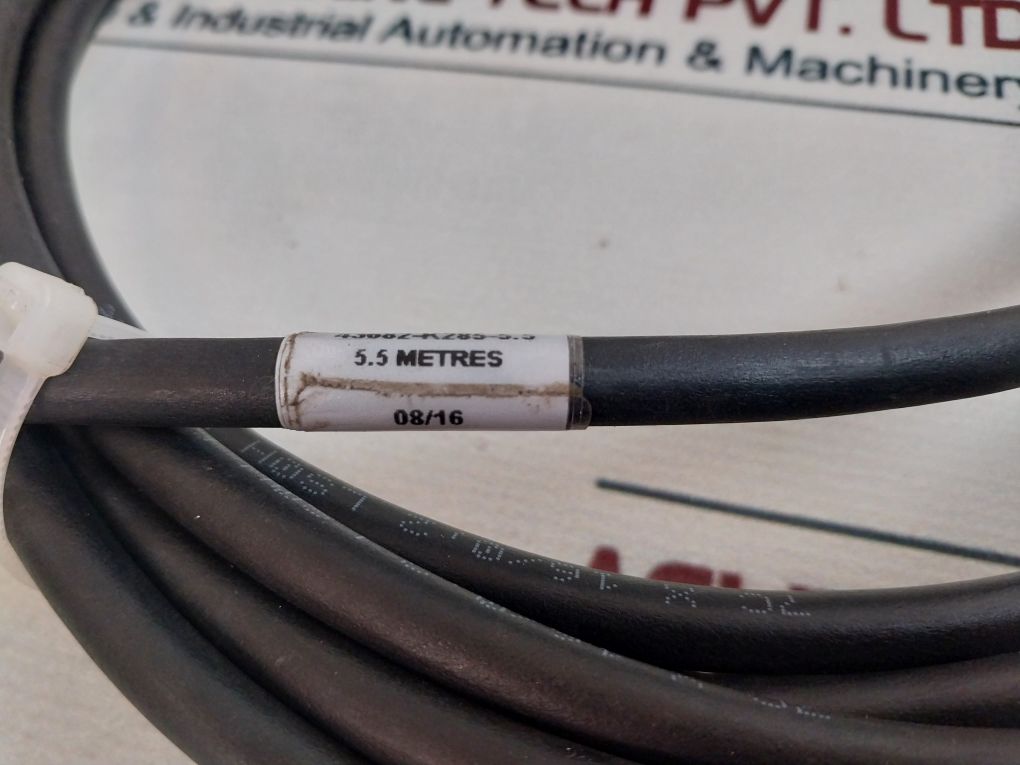 Amphenol 43682-k285-5.5 Connectors