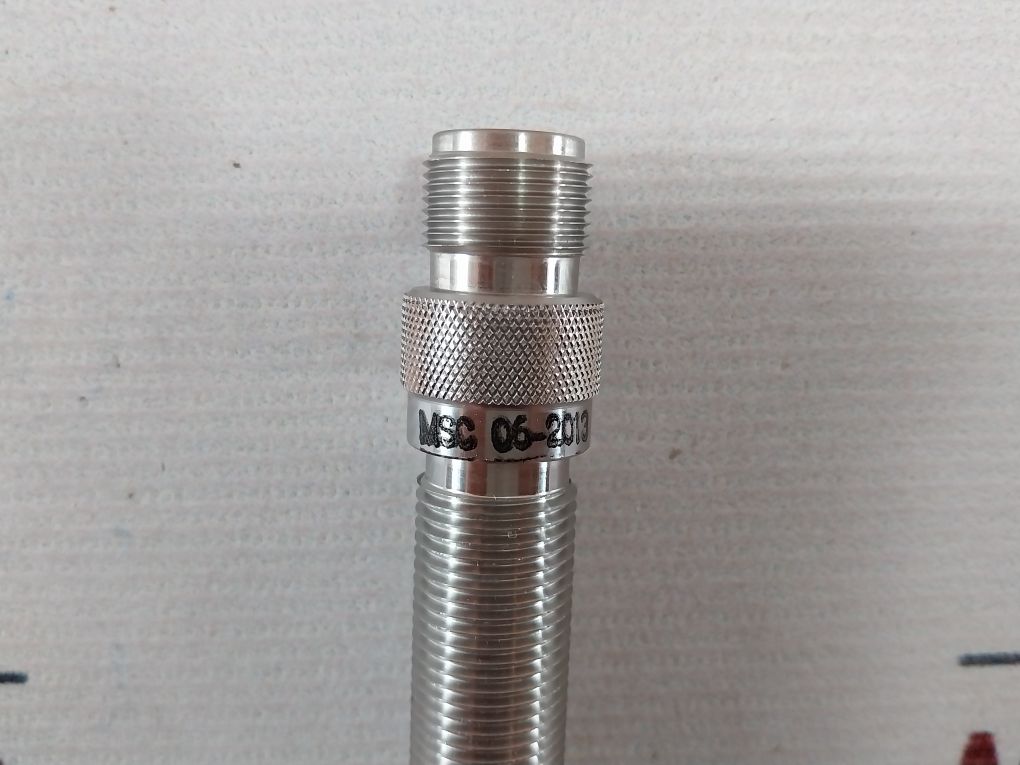 Amphenol 97-3057-1004 (621) Pickup-Megnetic 