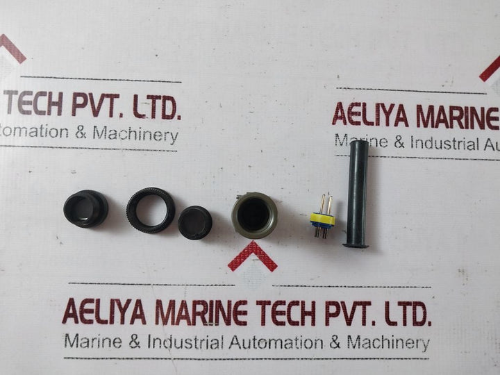 Amphenol/Glenair 97-3106A-14S(621)(850) Circular Shell Connector Plug Set