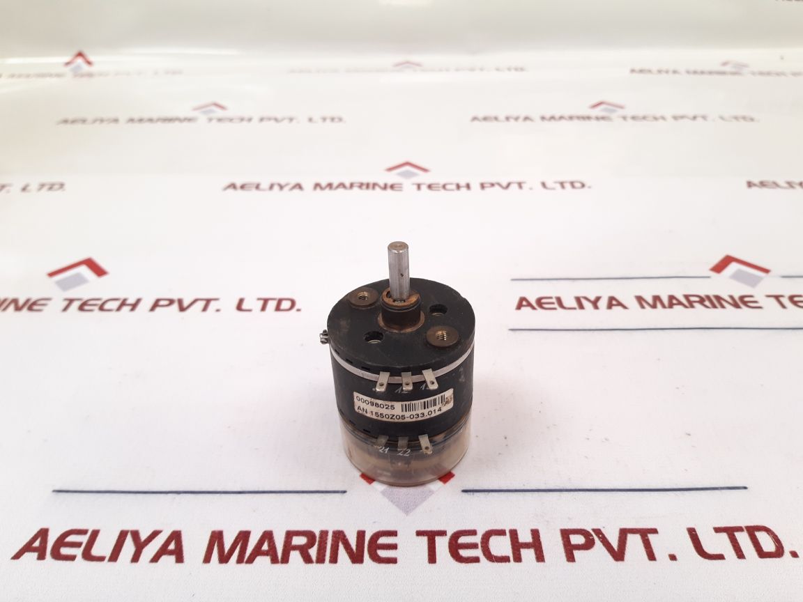 An 1550Z05-033.014 Potentiometer
