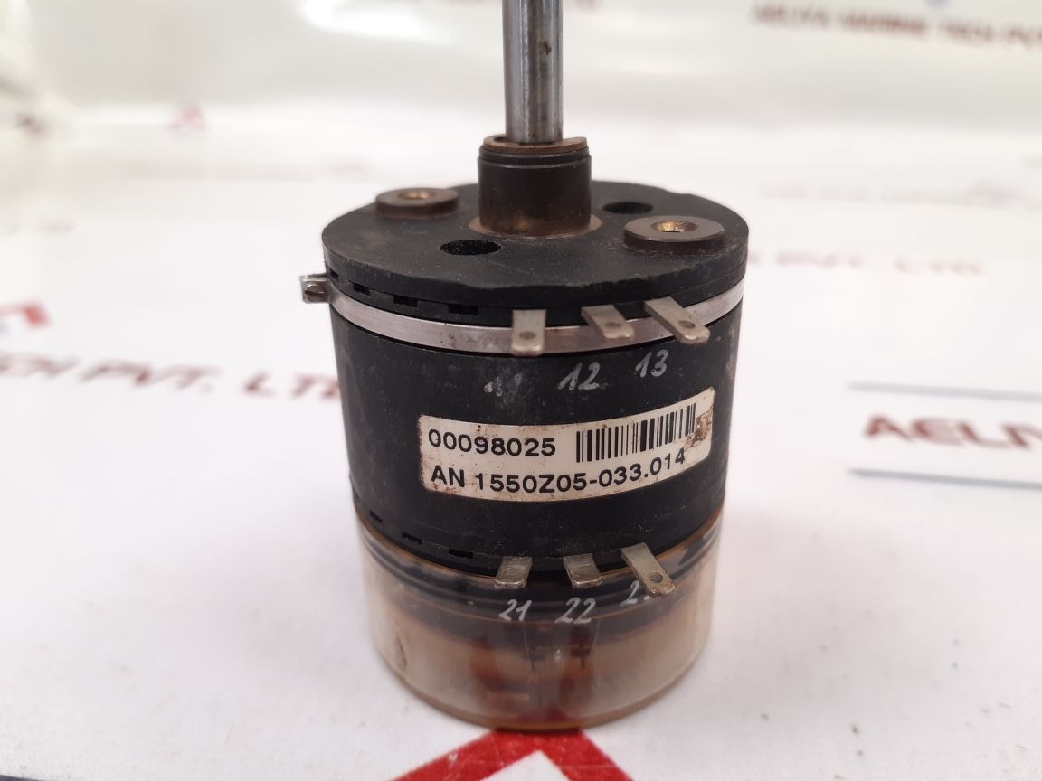 An 1550Z05-033.014 Potentiometer