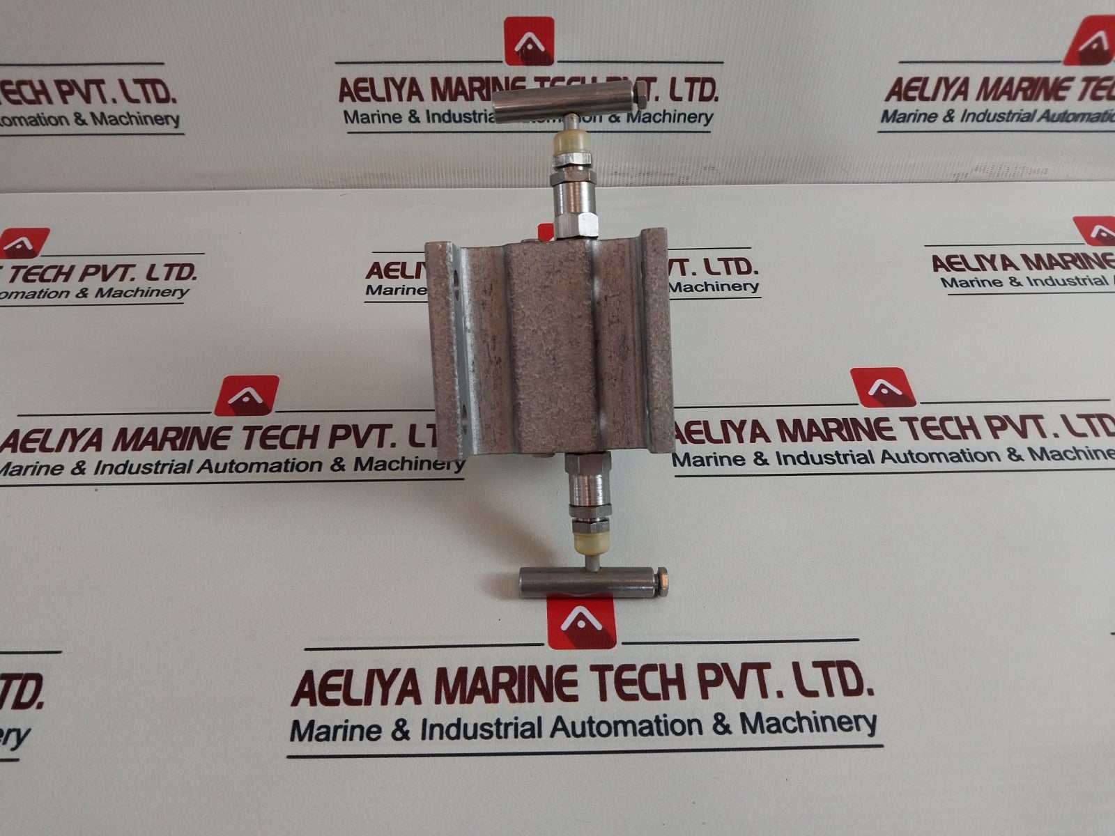 Anderson Greenwood M4Avs Instrument Manifold Valve 02-2565-541