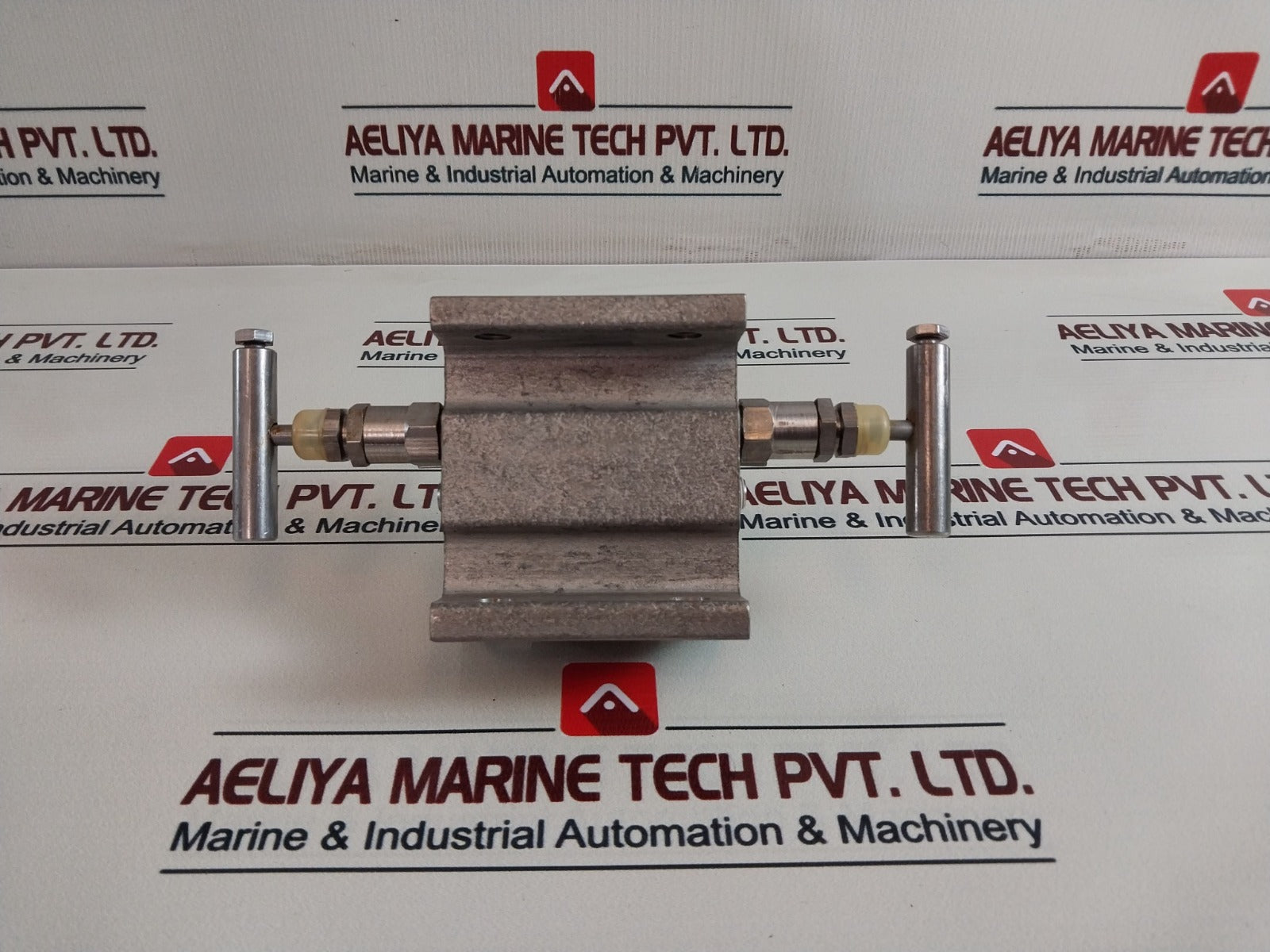 Anderson Greenwood M4Avs Instrument Manifold Valve 02-2565-541