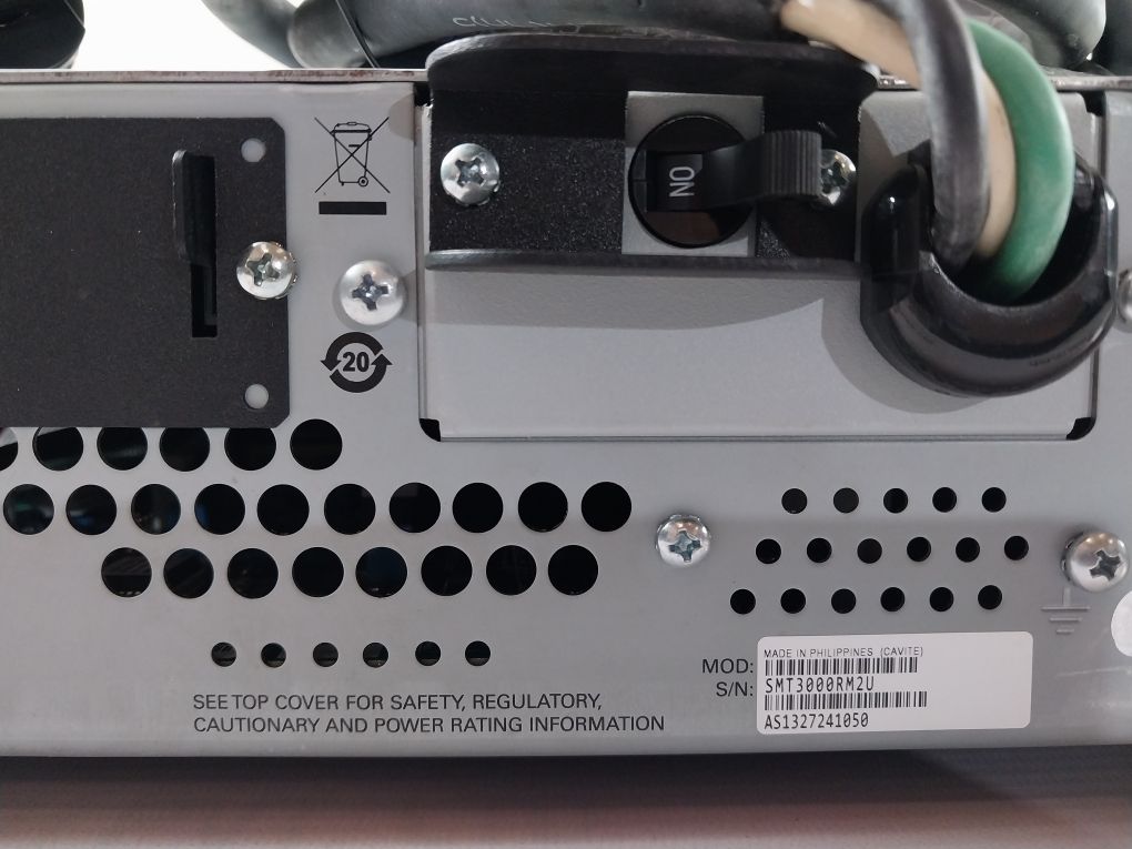 Apc Smt3000Rm2U Uninterruptible Power Supply 120V, 50/60Hz, 20A