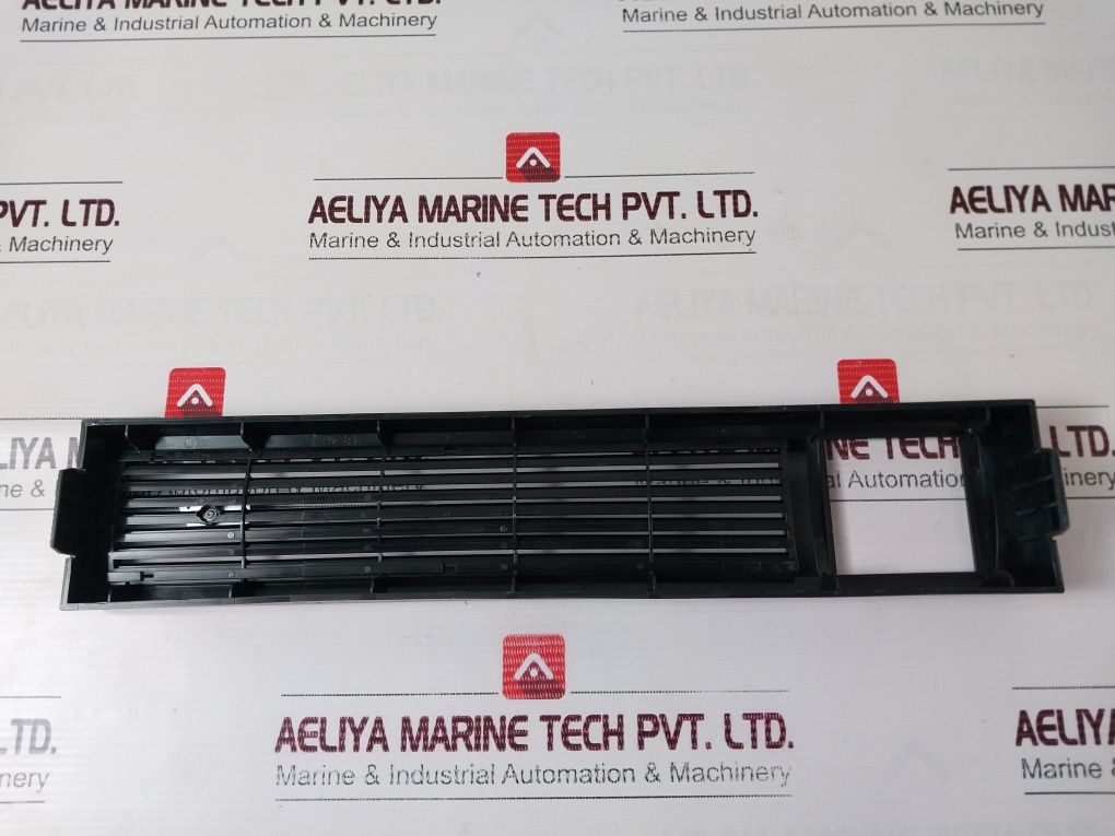 Apc Smt3000Rm2U Uninterruptible Power Supply 120V, 50/60Hz, 20A