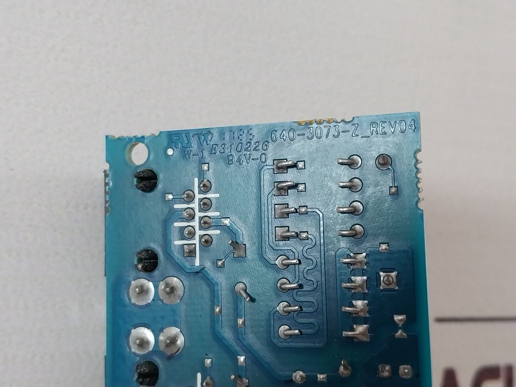 Apcc 640-3073-z_Rev04 Printed Circuit Board