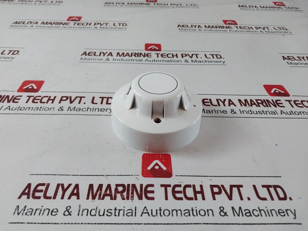 Apollo 55000-216 Apo Ionisation Smoke Detector 9 To 33 Vdc