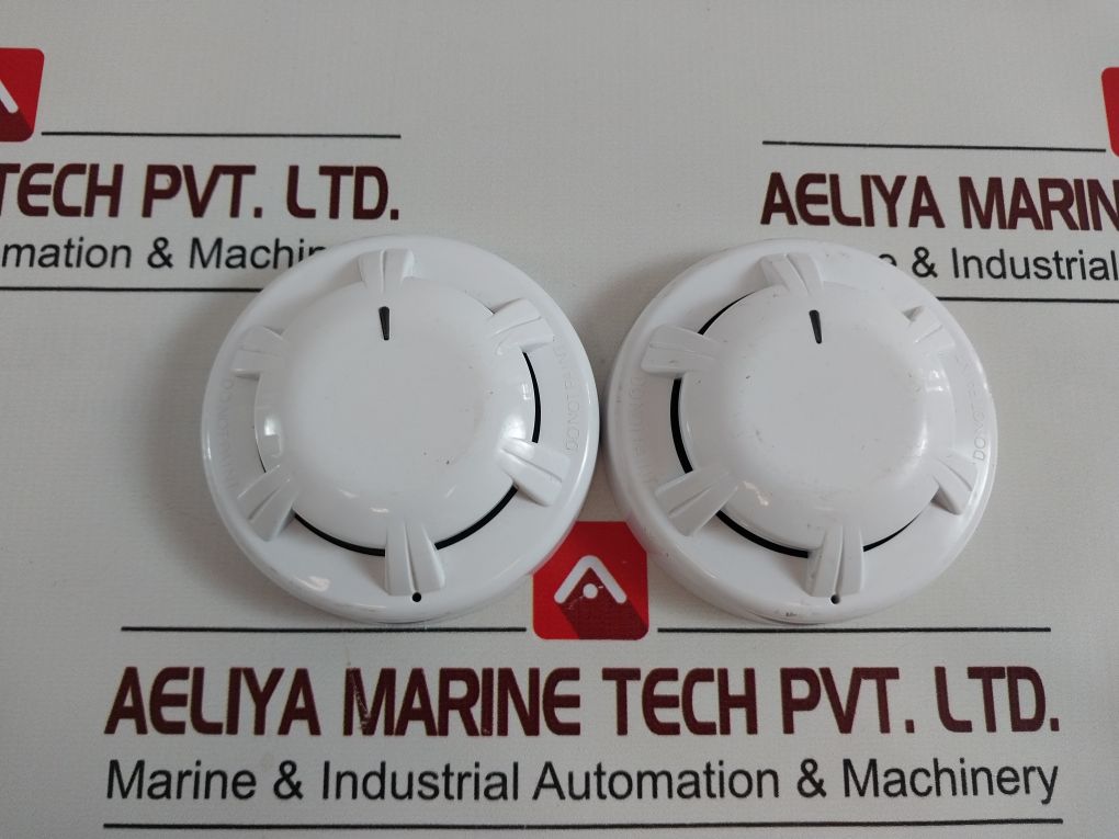 Apollo Orb-op-42003-mar Optical Smoke Detector With Flashing Led 140805/P29