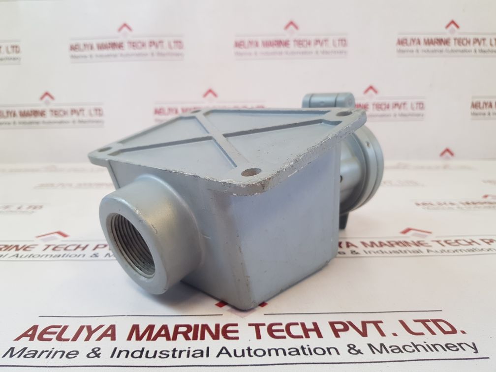 Appleton Adr6034 Powertite Receptacle