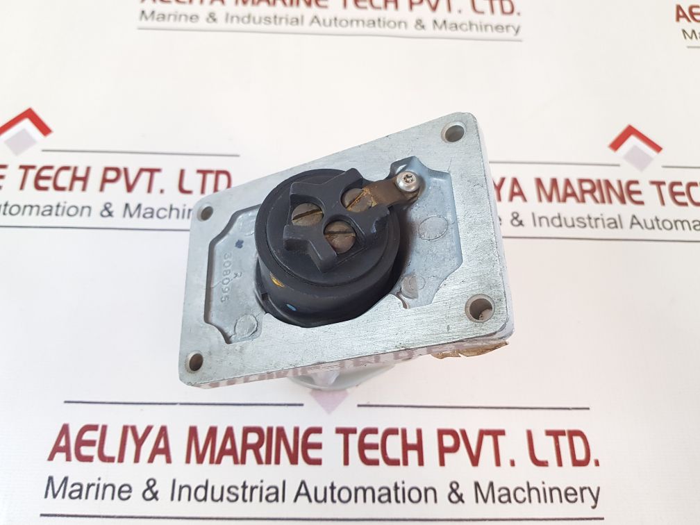 Appleton Efsc17520232 Receptacle Interlocked With Switch
