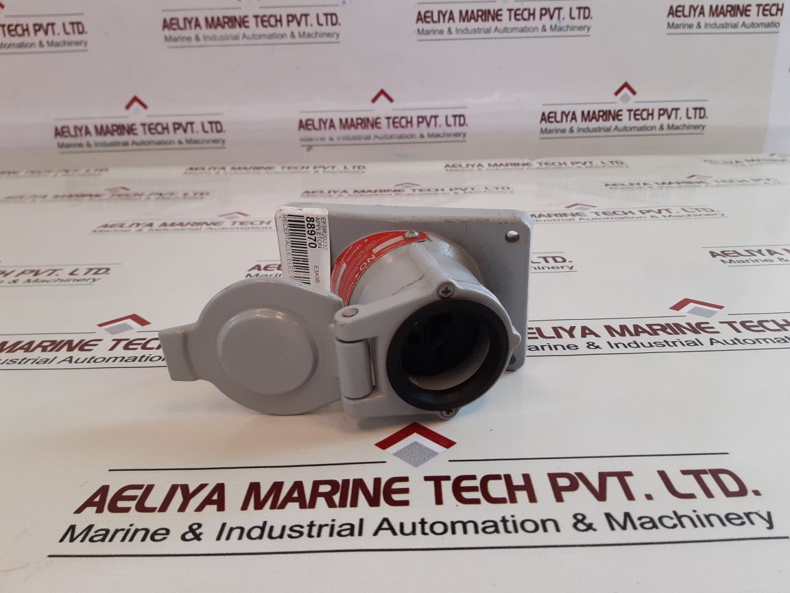 Appleton Efsr-20232 Receptacle Interlocked With Switch