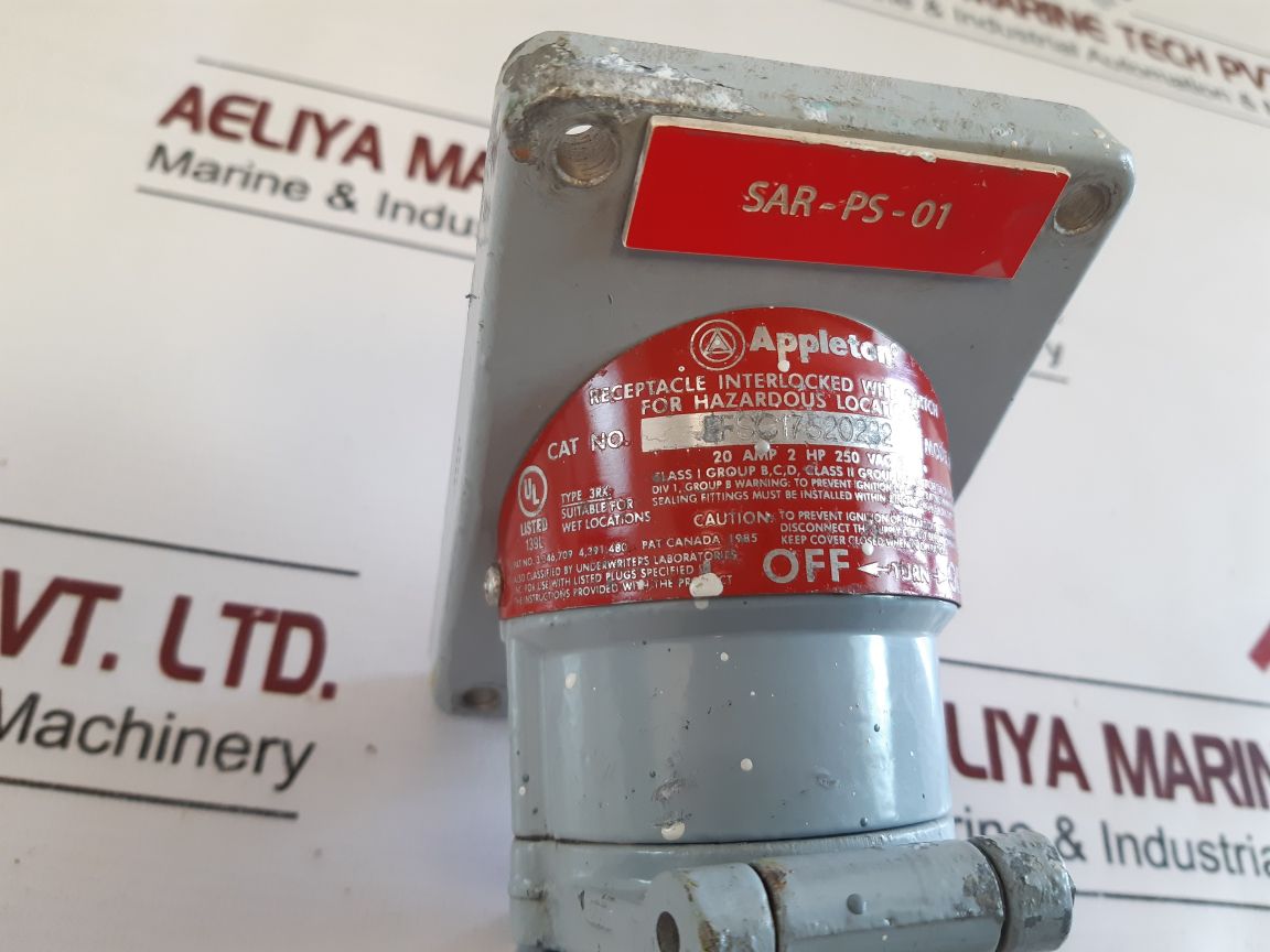 Appleton Electric Efsc17520232 Receptacle Interlocked With Switch