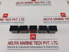 Lot Of 15X Aqua Signal 9840077700 Universal=Socket For 1166