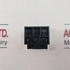Lot Of 15X Aqua Signal 9840077700 Universal=Socket For 1166