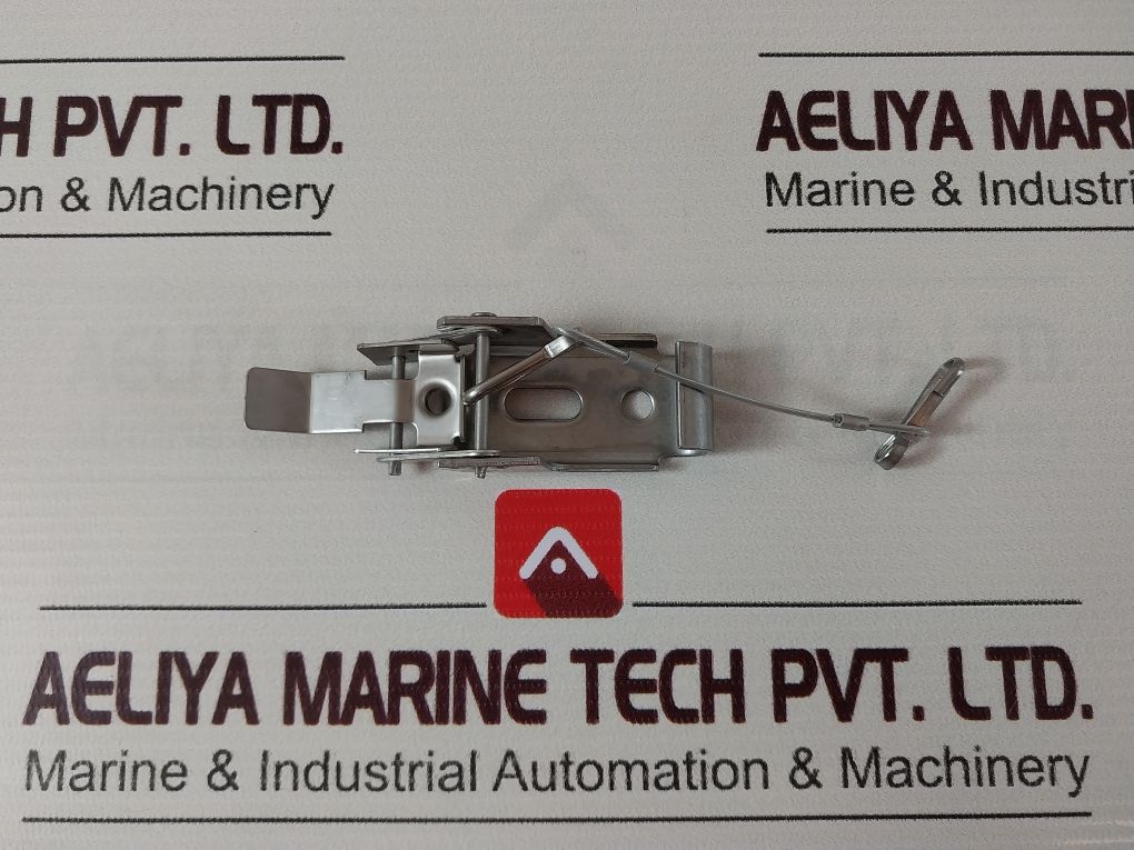 Lot Of 6X Aqua Signal Locking Clamp