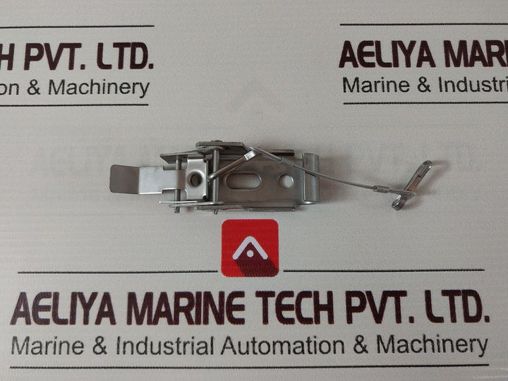 Lot Of 6X Aqua Signal Locking Clamp