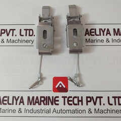 Lot Of 6X Aqua Signal Locking Clamp