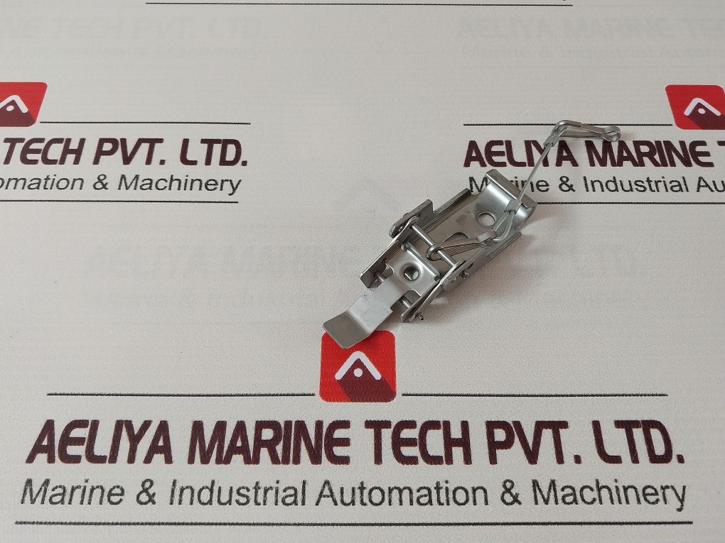 Lot Of 6X Aqua Signal Locking Clamp