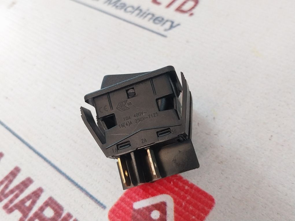 Arcolectric 60 20A Rocking Switch 250V