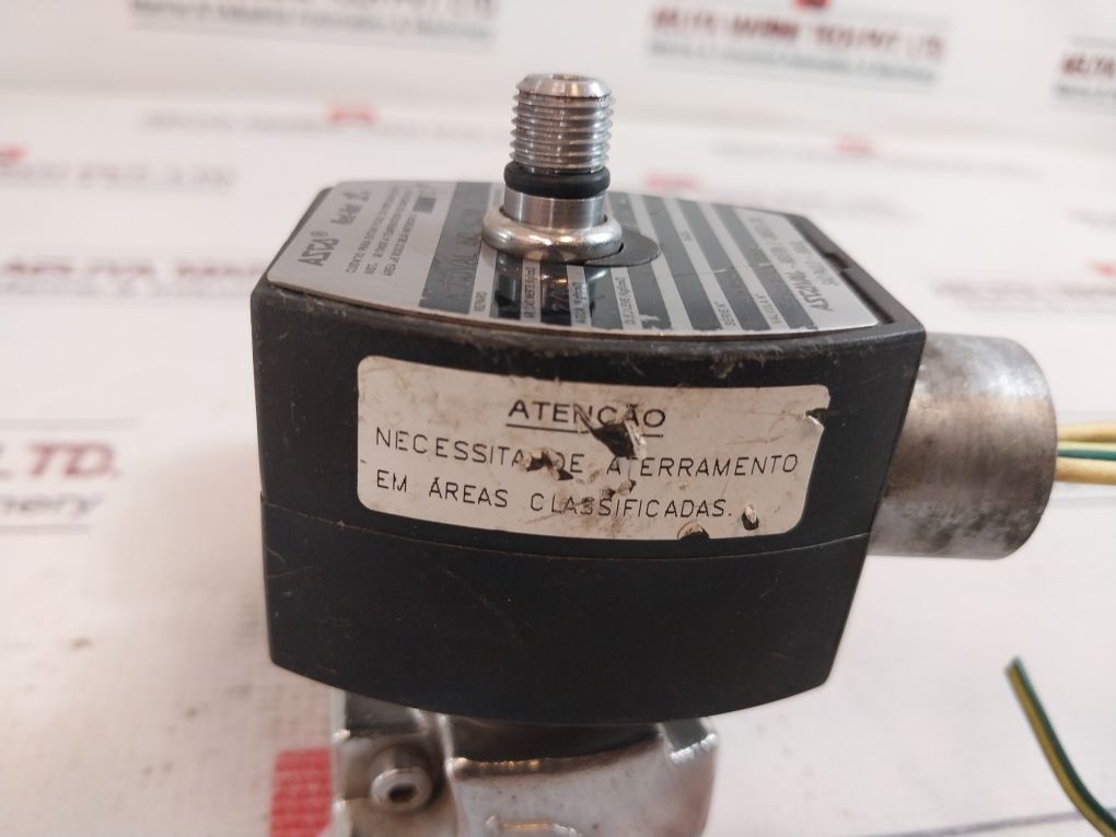 Asco Red-hat Ii Efht8551G413 4- Way Solenoid Valve