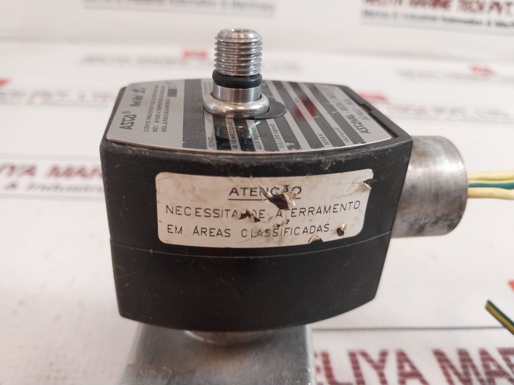 Asco Red-hat Ii Efht8551G413 4- Way Solenoid Valve