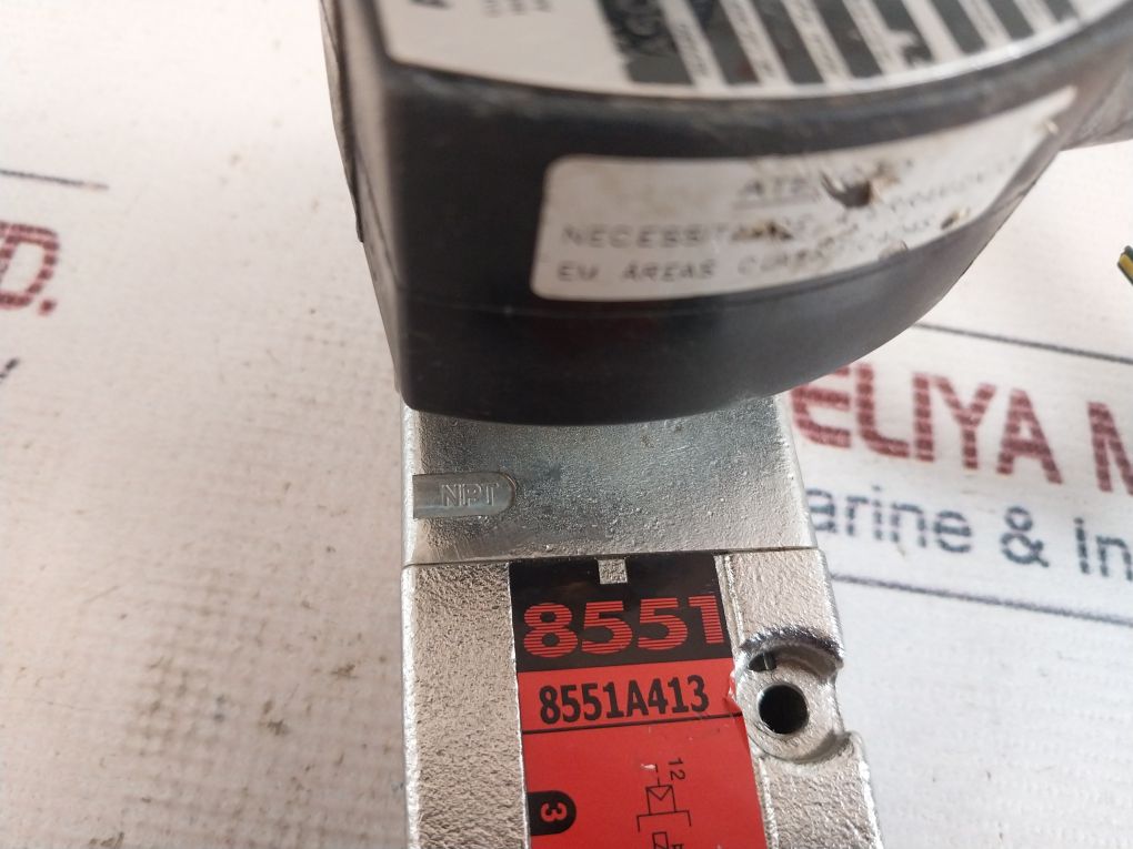 Asco Red-hat Ii Efht8551G413 4- Way Solenoid Valve