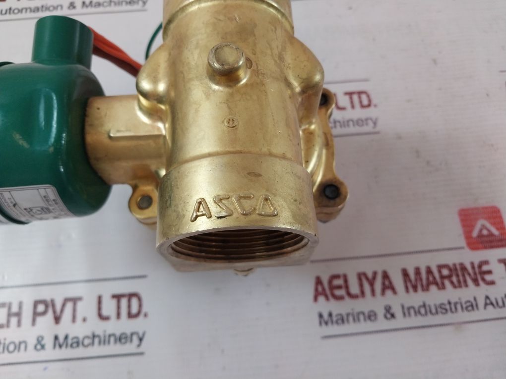 Asco Redhat 8211B082 Solenoid Valve 1/2 Npt