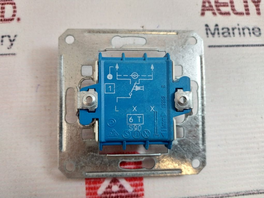 Asea Skandia E 63 062 70 Door Release Push Button Switch
