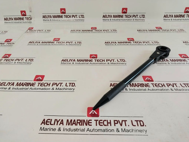 Ash 19 Carbon Steel Rachet Socket Sharp Handle