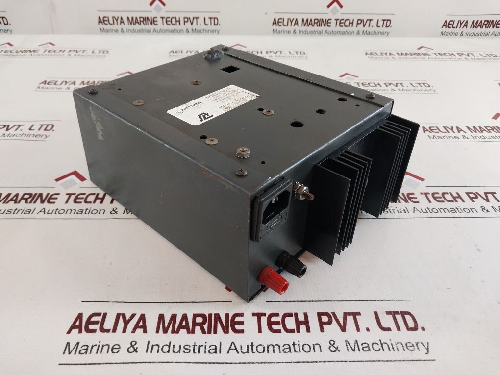 Astron Rs-7A Linear Power Supply 13.8 Vdc 7 Amps