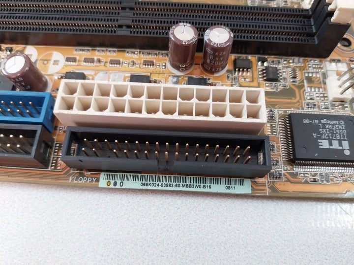 Asus P5Rd2-vm Motherboard